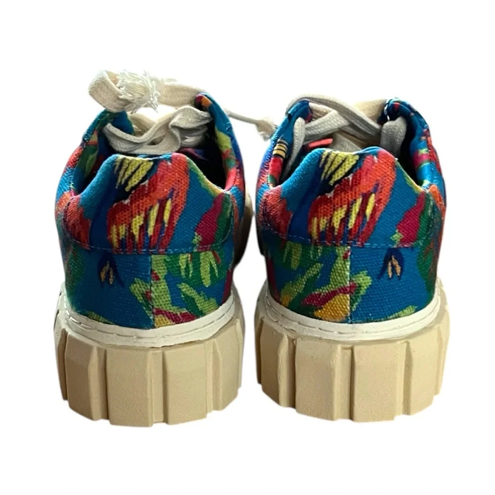 FARM RIO | NWT Blue Macaw Platform Sneaker Size 6.5 - Picture 4 of 8
